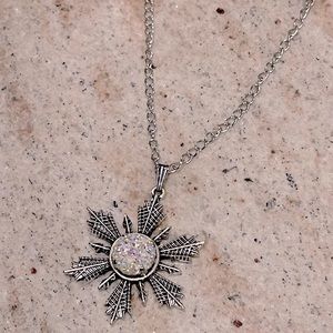 Cabachon necklace. Not Sabika. Sabika inspired